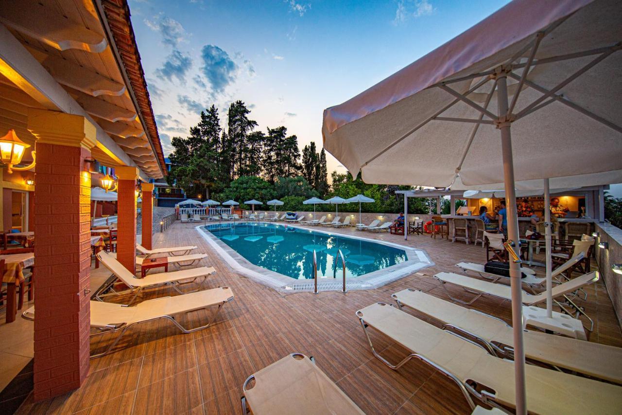 Hotel Penelope Mpoukaris Exteriör bild